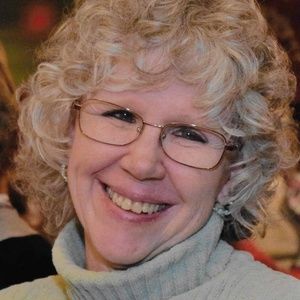 Meet your Posher, Cynthia